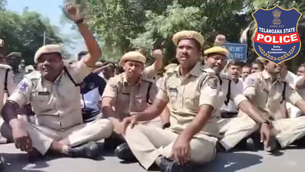 Telangana Police: పోలీస్ శాఖ సంచలన నిర్ణయం.. ధర్నా చేసిన 39 మంది కానిస్టేబుళ్ల సస్పెండ్
