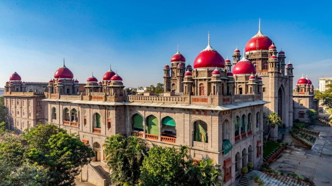 TG High Court Jobs: తెలంగాణ హైకోర్టులో లా క్లర్క్ ఉద్యోగాలకు నోటిఫికేషన్ విడుదల.. ఎవరు అర్హులంటే