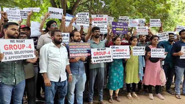 TGPSC Group 4 Results: దసరా కానుకగా టీజీపీఎస్సీ గ్రూప్ 4 ఫలితాలు ప్రకటించాలి అభ్యర్ధుల డిమండ్