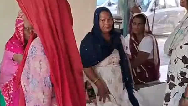 Uttar Pradesh: టీవీ ఛానల్ మార్చే విషయమై అన్నదమ్ముల మధ్య గొడవ.. తమ్ముడిని కత్తితో పొడిచి హత్య చేసిన అన్న