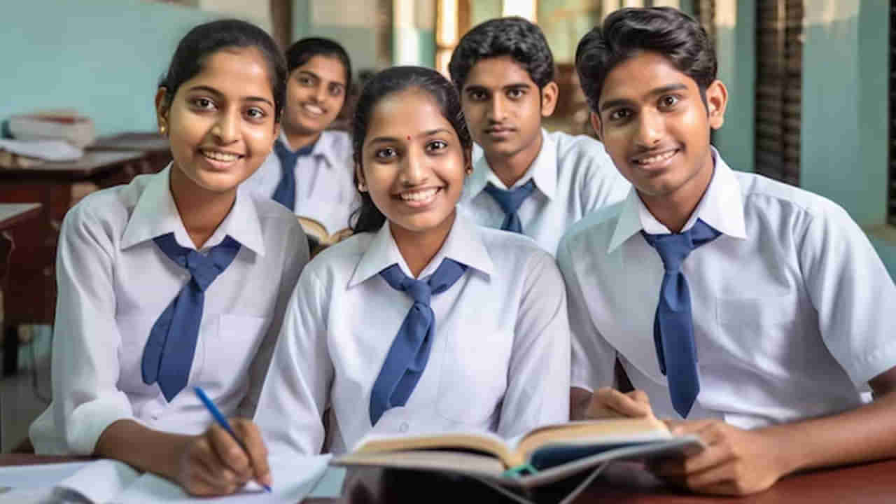 10th Class Exam Fee: ఇక ఆన్‌లైన్‌లోనే పదో తరగతి పబ్లిక్‌ పరీక్షల ఫీజు చెల్లింపులు.. ప్రభుత్వం కీలక నిర్ణయం