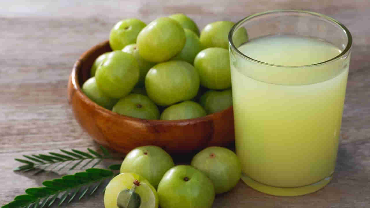 Amla Juice: ఉసిరి రసం తాగితే.. శరీరంలో జరిగే మార్పులివే..