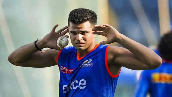 Arjun Tendulkar IPL Auction 2025: క్రికెట్ గాడ్ కొడుకు.. మెగా వేలంలో పాకెట్ మనీ ప్రైజ్కు కొనుగోలు.. కారణం అదేనా?