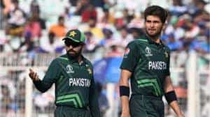Babar Azam: డాక్టర్ అవతారం ఎత్తిన బాబర్ ఆజమ్.. వీడియో వైరల్