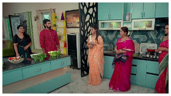 Brahmamudi, November 27th Episode: ఇందిరా దేవిని అవమానించిన ధాన్యలక్ష్మి.. కళ్యాణ్కు మంచి రోజులు!