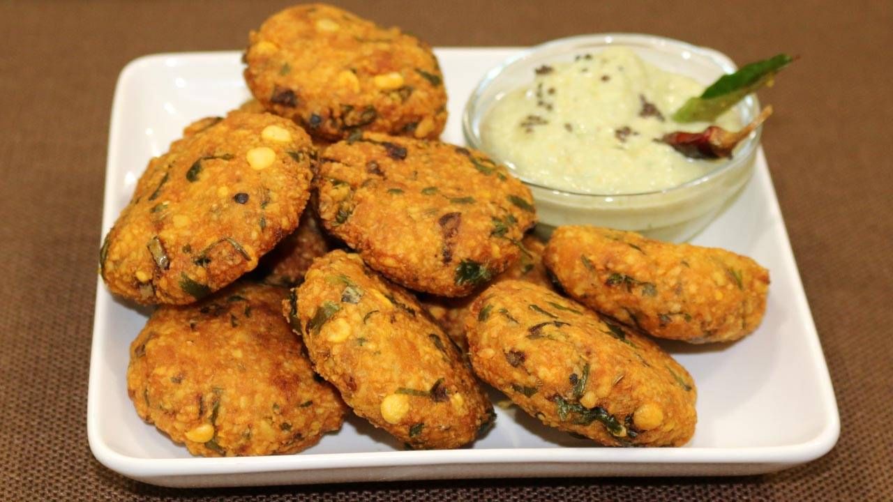 Cabbage Vada: క్యాబేజీ వడలు ఇలా చేశారంటే ఒకదాని తర్వాత మరొకటి తింటూ ఉంటారు..