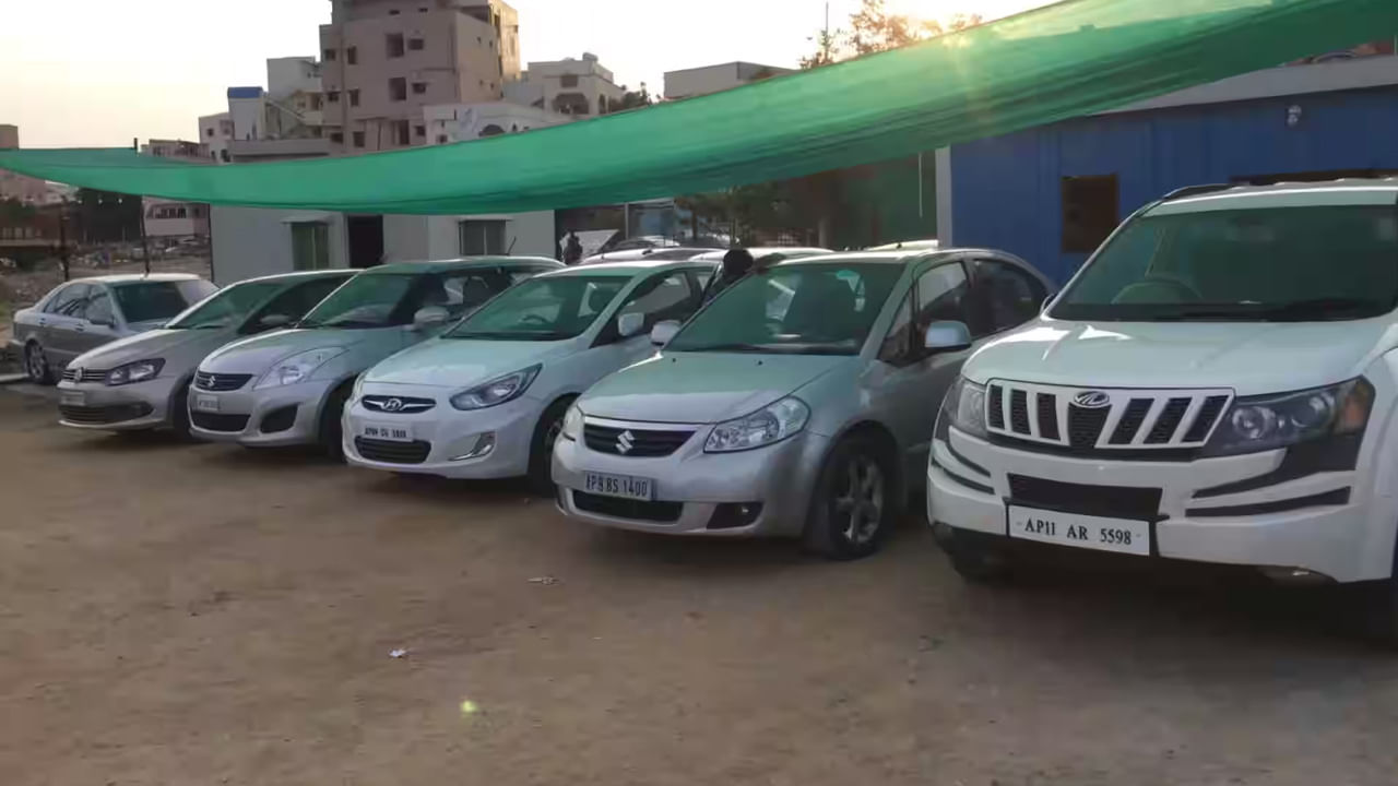 Second Hand Cars: సెకండ్ హ్యాండ్ ఢిల్లీ కారు కొంటున్నారా? అయితే కచ్చితంగా ఇవి చెక్ చేయండి