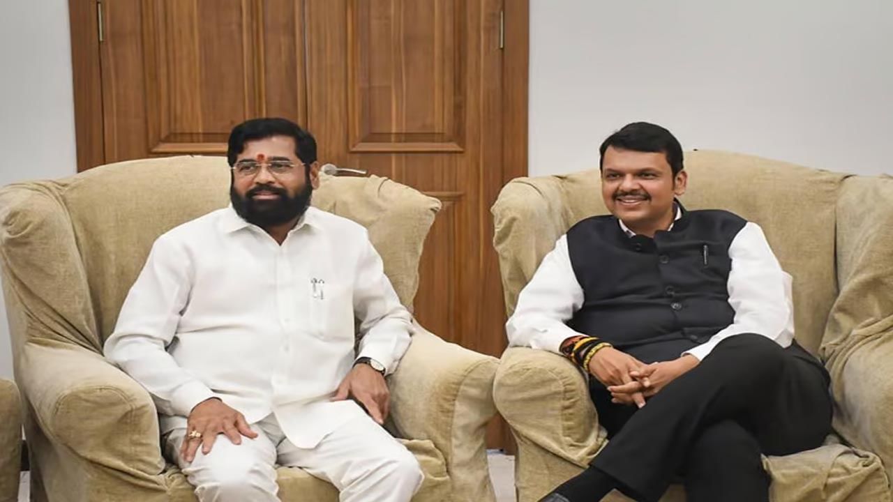 Maharashtra New CM: మహారాష్ట్రలో బీజేపీ కూటమి ప్రభంజనం.. ఇంతకీ కొత్త ముఖ్యమంత్రి ఎవరు?