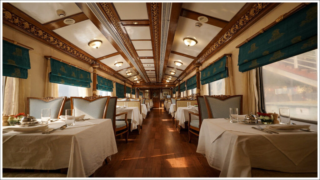 Golden Chariot Luxury Train1