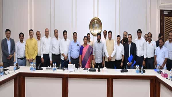 Telangana: గ్రీన్ ఫార్మాసిటీలో భారీ పెట్టుబడులు.. ముందుకొచ్చిన దిగ్గజ ఫార్మా కంపెనీలు..!