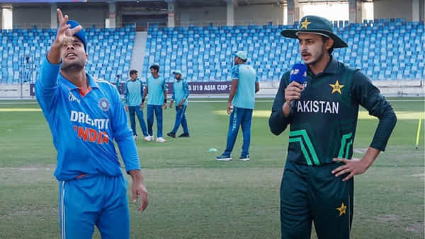IND vs PAK: భారత్పై ఇలాంటి రికార్డ్.. అది కూడా తొలిసారి.. దుబాయ్లో గట్టిగానే పడిందిగా