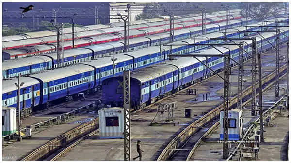Indian Railways: భారతదేశంలో 5 అతిపెద్ద రైల్వే స్టేషన్లు ఎక్కడ ఉన్నాయో తెలుసా?