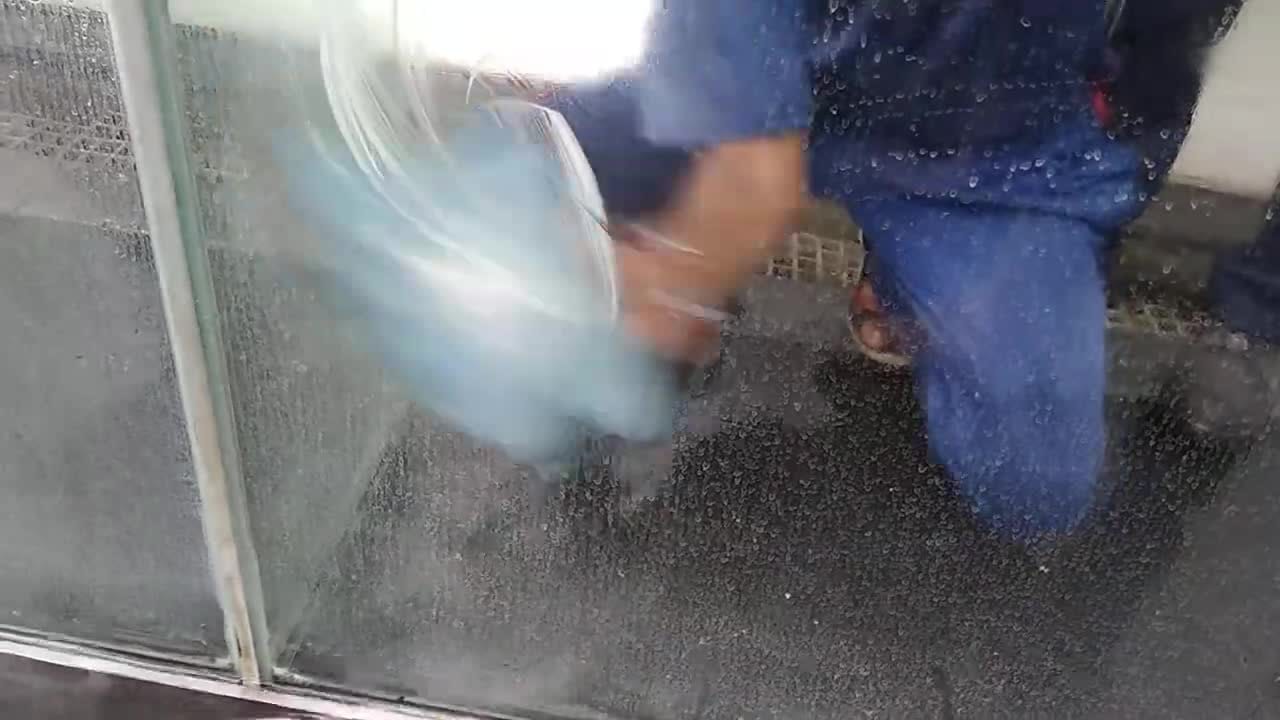 Kitchen Hacks: అద్దాలపై పడ్డ మరకలను ఇలా ఈజీగా పోగొట్టేయండి..