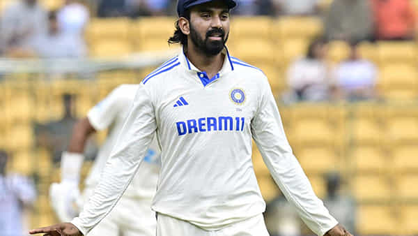 KL Rahul: ఏంటయ్యా రాహుల్ ఇది.. ఇలాగైతే టీమ్లో ప్లేస్ కష్టమే.. ఆసీస్- ఎతో టెస్ట్ మ్యాచ్లోనూ..