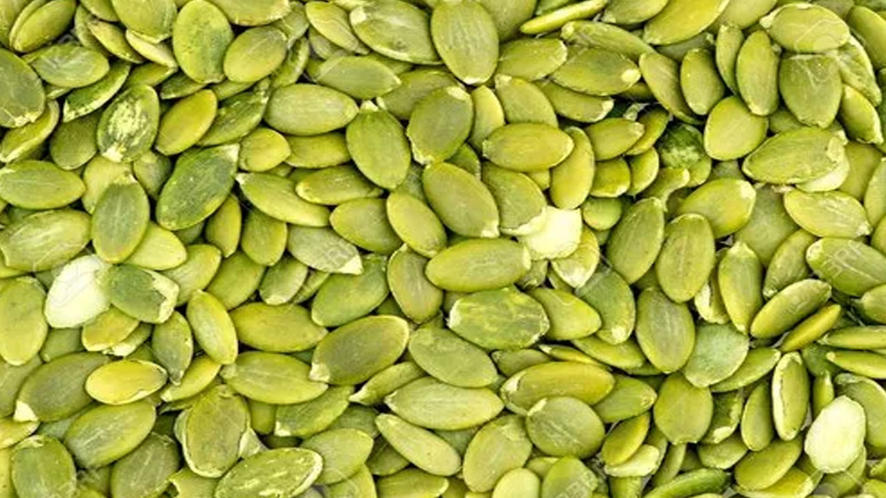 Pumpkin Seeds: ఈ గింజలు రోజుకు గుప్పెడు తింటే చాలు.. ఇలాంటి ఆరోగ్య సమస్యలన్నీ పరార్!