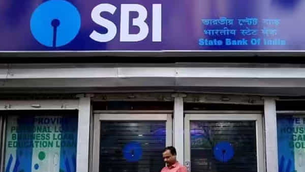 SBI: కస్టమర్లకు షాకిచ్చిన ఎస్బీఐ.. కొత్త నిబంధనలు అమల్లోకి..