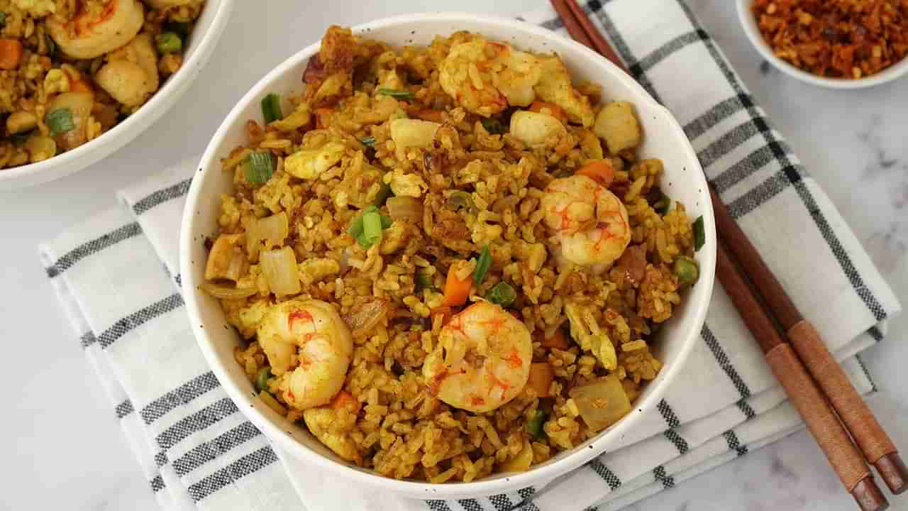 Singapore Fried Rice: సింగపూర్ స్ట్రైల్‌లో ఫ్రైడ్ రైస్.. తిన్నవాల్లు ఆహా అంటారు..