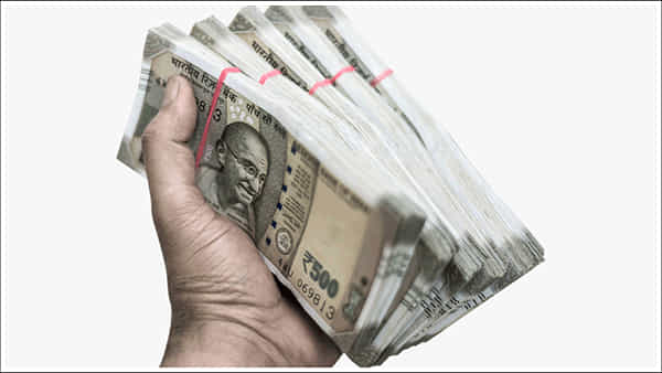 SIP Investment: ఎస్ఐపీల్లో పెట్టుబడుల వరద.. ఏడాదిలో ఏకంగా 233 శాతం వృద్ధి
