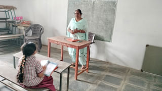 Telangana: వీళ్లు కొడుకులు కారు యమకింకరులు.. కన్నతల్లిని స్మశానంలో వదిలేసి..