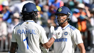 IPL 2025 Auction: ఐపీఎల్ మెగా వేలంలో కాసుల వర్షం కురిపిస్తున్న ఫ్రాంఛైజీలు.. షాక్ అవుతున్న ప్రేక్షకులు