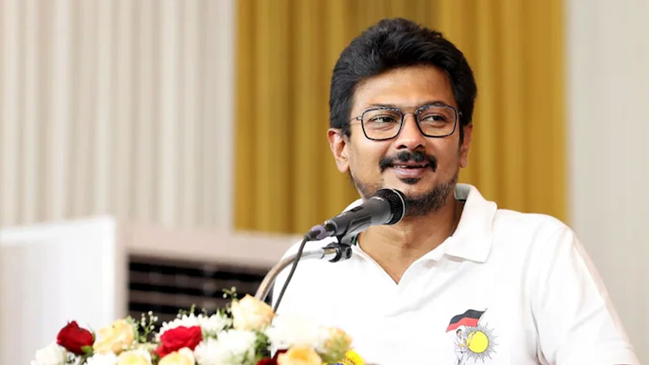 Udhayanidhi Stalin: సనాతన ధర్మంపై కామెంట్స్.. ఉదయనిధి స్టాలిన్‏కు సుప్రీంలో ఊరట..