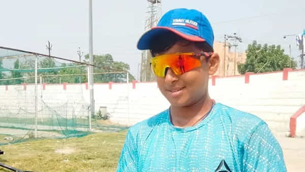 Vaibhav Suryavanshi, IPL 2025 Auction: 13 ఏళ్ల పిల్లోడిపై కోట్ల వర్షం.. తొలిసారి ఐపీఎల్లో లక్కీ ఛాన్స్..