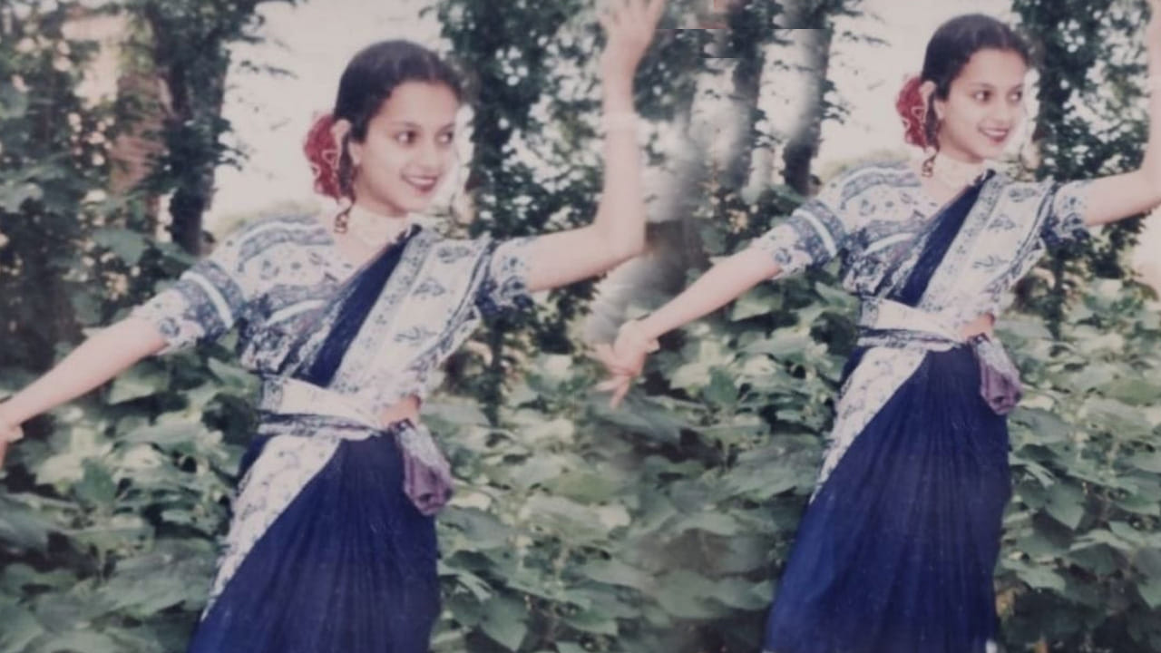 Tollywood: 15 ఏళ్లకే ఫ్లాట్ ఫామ్ పై జీవితం.. 19 ఏళ్లకే స్టార్ హీరోయిన్.. ఇప్పుడు రాజకీయాల్లో..