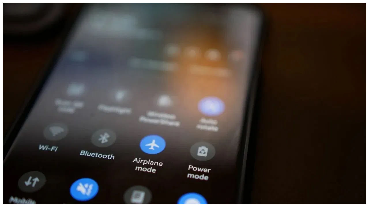 Tech Tips: ఎయిర్‌ప్లేన్ మోడ్‌ను ఆన్ చేయడం ద్వారా ఎలాంటి ఉపయోగలో తెలుసా..?