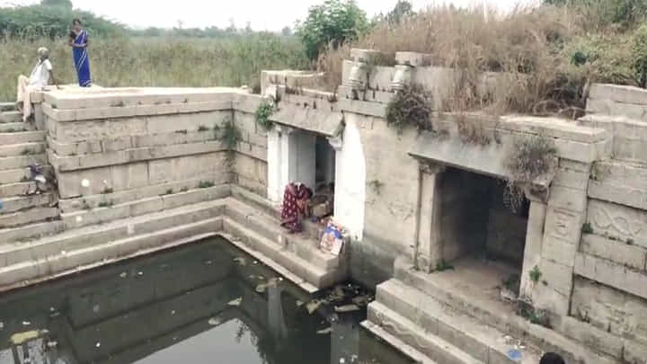 AP News: ఆ బావి దగ్గర నుంచి వింత శబ్దాలు.. ఏంటని వెళ్లి చూడగా రైతుల గుండె గుభేల్ AP News: ఆ బావి దగ్గర నుంచి వింత శబ్దాలు.. ఏంటని వెళ్లి చూడగా రైతుల గుండె గుభేల్