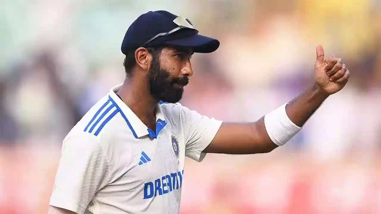 Border Gavaskar Trophy: ఏంటి భయ్యా నీలో ఈ టాలెంట్ కూడా ఉందా? సడన్ గా స్పిన్నర్ గా మారిన భారత స్టార్ పేసర్.. తికమకలో అభిమానులు..