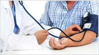 Hair Care: జుట్టు పట్టుకుచ్చులా పెరగాలా? అయితే మీ ఆహారంలో వీటిని తీసుకోండి..