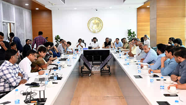 ఎవరో నా పేరు మర్చిపోతే ఫీల్ అవుతానా.? అల్లు అర్జున్ ఎపిసోడ్పై సీఎం రేవంత్ ఏమన్నారంటే