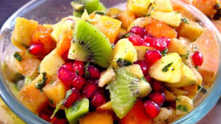 Amla: చలికాలంలో ఉసిరికాయ వీరికి విషంతో సమానం.. . పొరపాటున కూడా తినకండి..