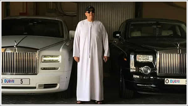 Fancy Number Plate: ఈ కారు నెంబర్ ప్లేట్ ఖరీదు ఎంతో తెలుసా? అక్షరాల రూ.76 కోట్లు.. అతని గ్యారేజీలో 5 రోల్స్ రాయిస్లు!
