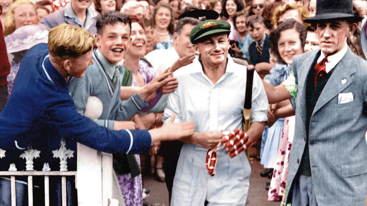 ఈ భారీ సెంచరీతో, హ్యారీ బ్రూక్ తొలి 10 ఓవర్సీస్ టెస్ట్ మ్యాచ్ల్లో అత్యధిక సెంచరీలు బాదిన బ్యాట్స్మెన్గా ప్రపంచ రికార్డును సొంతం చేసుకున్నాడు. గతంలో ఈ రికార్డు డాన్ బ్రాడ్మన్ పేరిట ఉండేది.