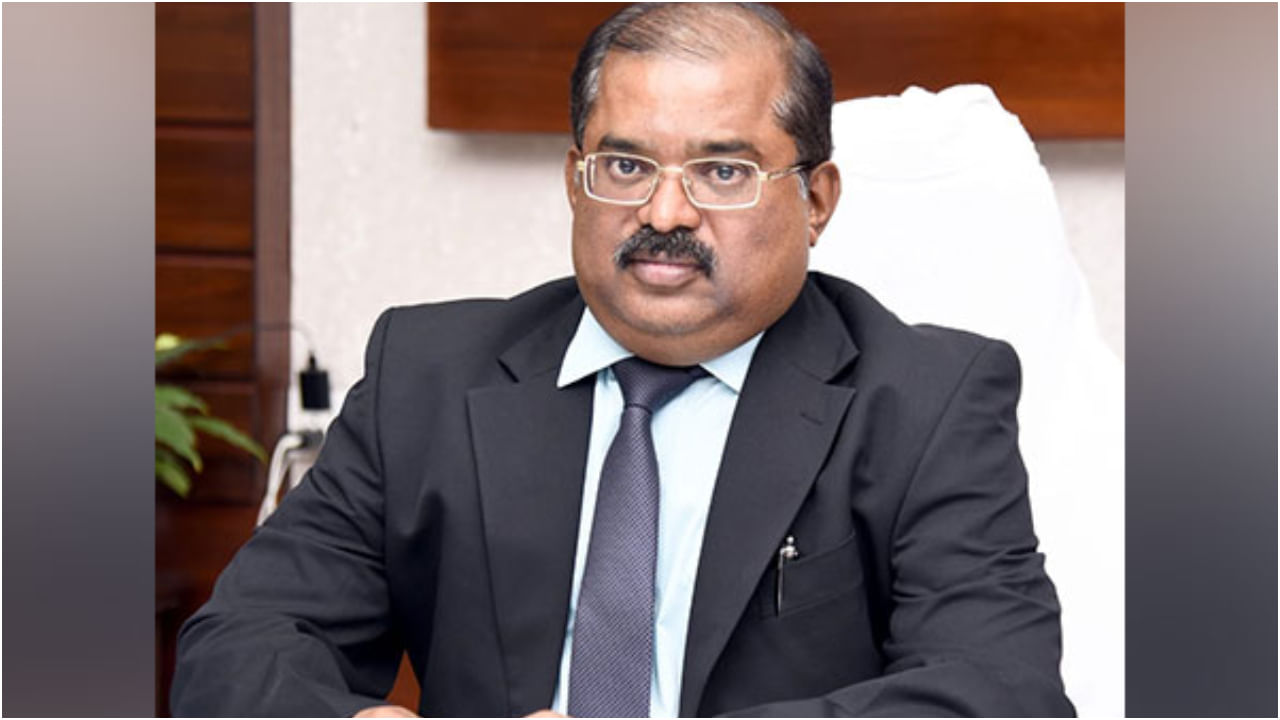 AMD Imtiaz: వైసీపీకి మరో షాక్.. మాజీ ఐఏఎస్ ఇంతియాజ్‌ రాజీనామా