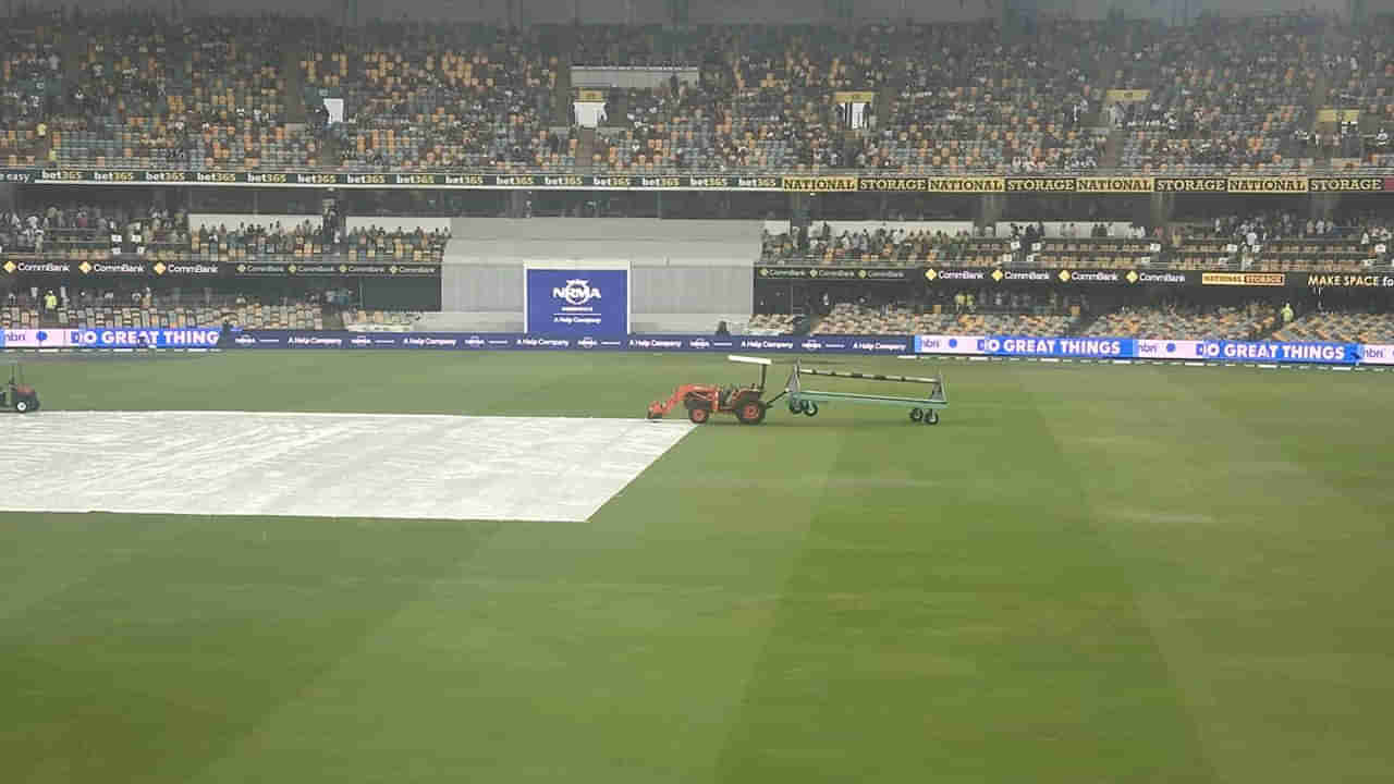 IND vs AUS: అనుకున్నదే జరిగిందిగా.. వర్షంతో తొలి సెషన్ రద్దు.. విఫలమైన భారత బౌలర్లు