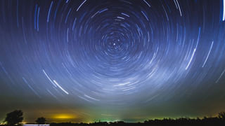 భార్య గర్భవతిగా ఉన్నప్పుడు.. భర్త ఈ పనులు చేయొద్దా?