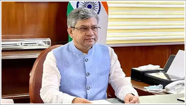 Cabinet: పాఠశాలల నుండి మెట్రో విస్తరణ వరకు.. కేబినెట్లో కేంద్రం కీలక నిర్ణయాలు.. భారీ ప్రాజెక్టులకు ఆమోదం