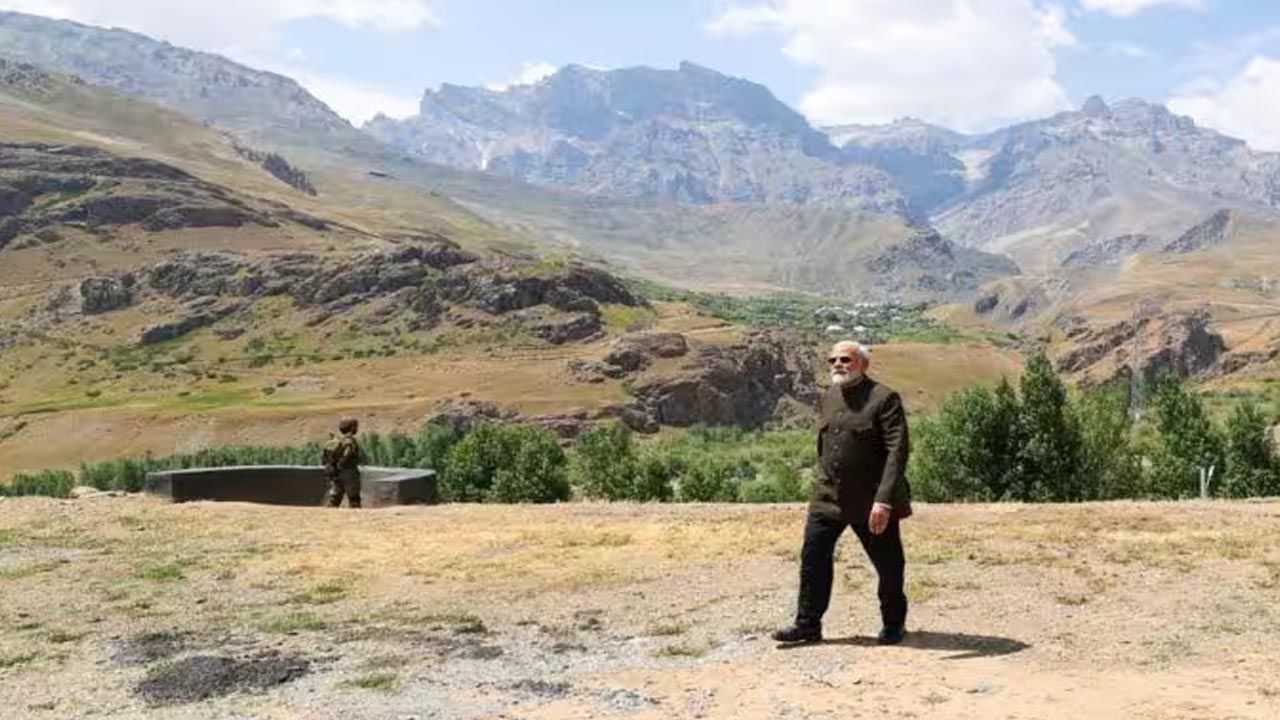Modi In Ladak