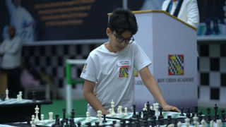 Konasemma: కొబ్బరి కొమ్మలు ఆటోలో లోడ్ చేస్తుండగా కనిపించినవి చూడి హడల్…