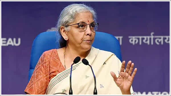 Budget-2025: వచ్చే బడ్జెట్లో మధ్యతరగతి వారికి భారీ ఉపశమనం.. కేంద్రం సన్నాహాలు!