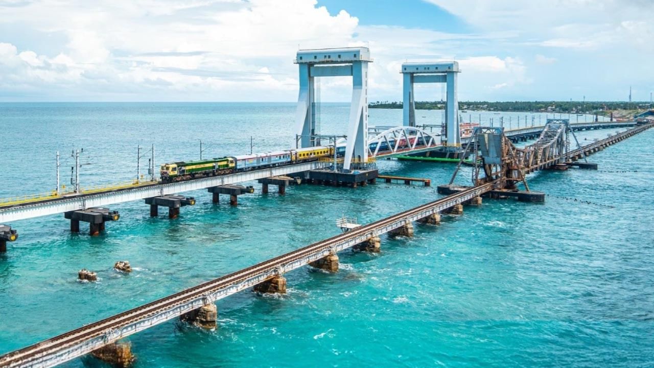 Pamban Bridge: అలలపై ఇంజనీరింగ్‌ అద్భుతం.. అదిరిపోయే టెక్నాలజీతో వావ్‌ అనిపిస్తున్న దృశ్యం..!