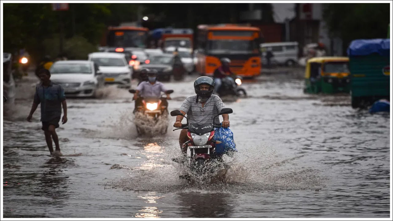 ఆగ్నేయ బంగాళాఖాతంలో ఏర్పడిన ఫెంచల్ తుపాను కారణంగా తమిళనాడులో గత 10 రోజులుగా భారీ వర్షాలు కురుస్తున్నాయి. దీంతో తమిళనాడులోని పలు ప్రాంతాలు తీవ్రంగా దెబ్బతిన్నాయి. ముఖ్యంగా ఉత్తరాది జిల్లాలు తీవ్రంగా దెబ్బతిన్నాయి. 