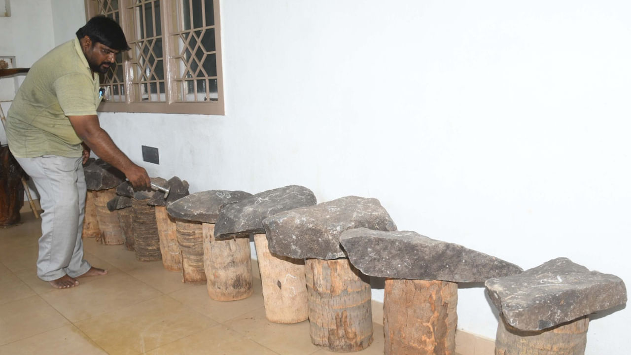 AP News: ఆశ్చర్యం.. రాగాలు పలుకుతున్న రాళ్లు... ఎక్కడంటే