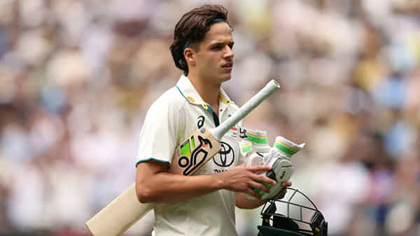 IND Vs AUS: కోహ్లీతో ఫైట్, 5 రోజుల బ్యాన్..! వీడెవడురా బాబూ.. మరో పాంటింగ్లా ఉన్నాడే