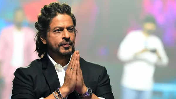 Shah Rukh Khan: ఆస్పత్రి బెడ్పై షారుఖ్ ఖాన్.. అభిమానుల్లో ఆందోళన.. అసలు విషయమిదే