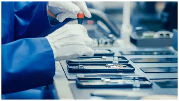 Smartphone Exports: నవంబర్లో భారత్ నుంచి ఎన్ని కోట్ల విలువైన స్మార్ట్ఫోన్ ఎగుమతులు అయ్యాయో తెలుసా?
