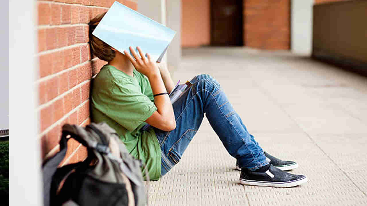 Students Mental Health: స్కూల్‌ విద్యార్ధుల్లో మానసిక ఆరోగ్యాన్ని పెంచే పంచతంత్రాలు.. ఏమేం చేయాలంటే?