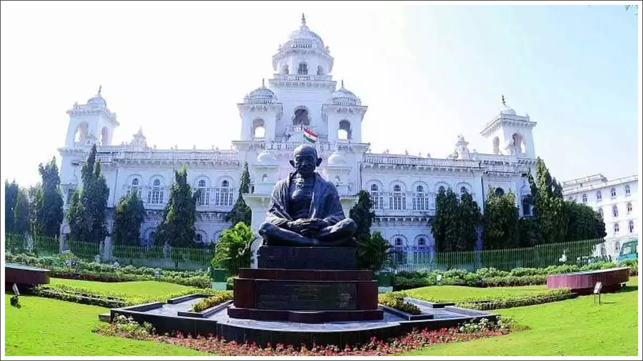 Telangana Assembly: తగ్గేదేలే.. బీఆర్‌ఎస్‌ వర్సెస్‌ కాంగ్రెస్‌.. అసెంబ్లీలో మాటల యుద్ధం..!